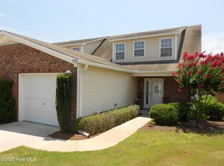 3960 Winds Ridge Dr, Wilmington, NC 28409