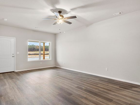 5th image of 13032 River Creek Ln