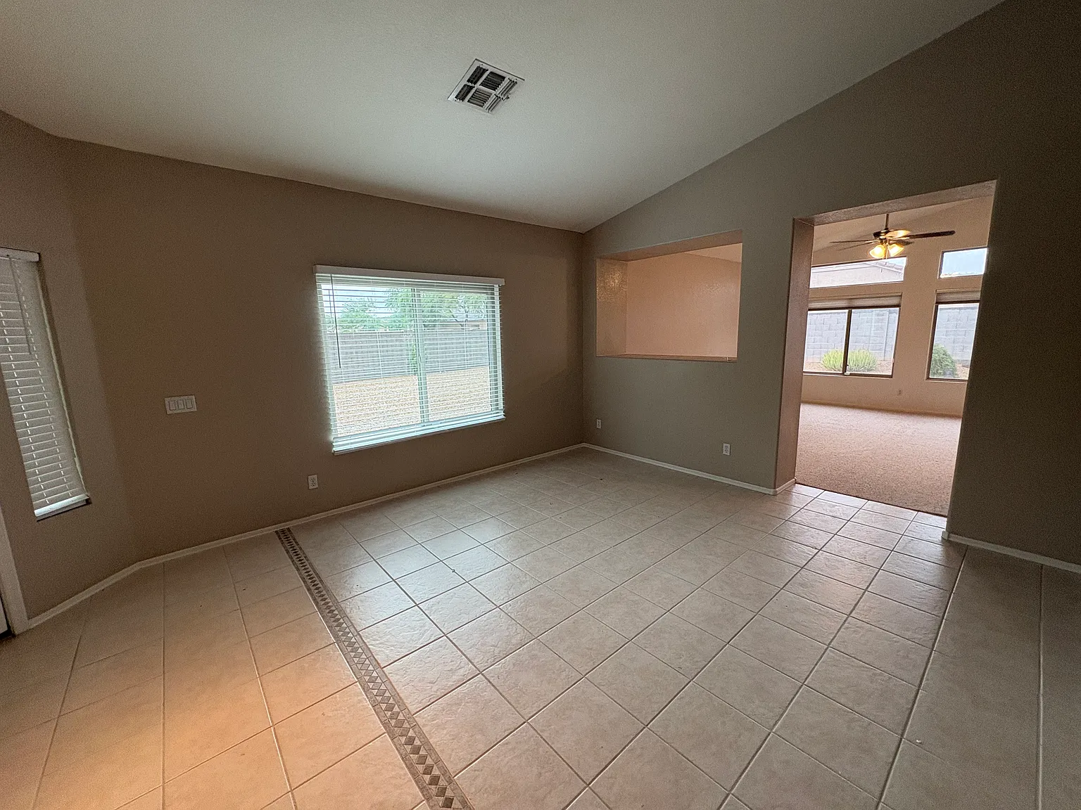 3 bed, 1511 sqft, $2,100 — Photo 3
