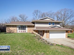321 W Kendall Dr, Yorkville, IL 60560