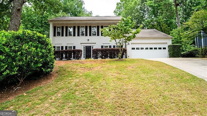 1st image of 1562 Hascall Dr SW