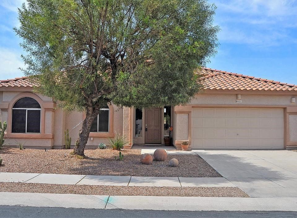 1st image of 8021 N Wildomar Dr