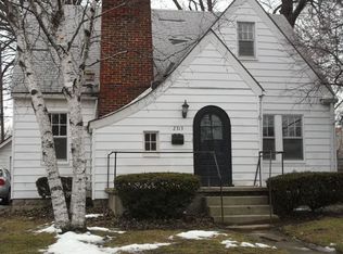 2313 Pierce St, Flint, MI 48503