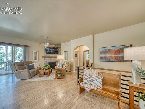 5th image of 1782 Summerglow Ln