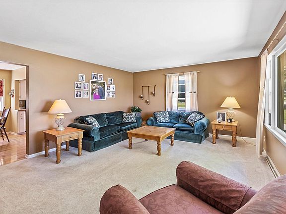 4th image of 435 17th Ave