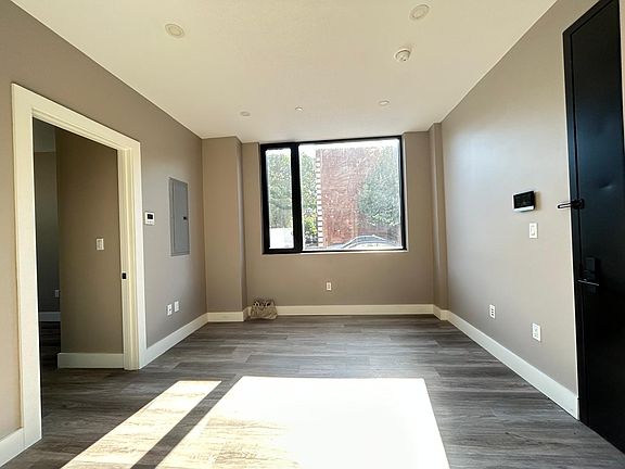 2nd image of 2801 Tilden Ave #1J