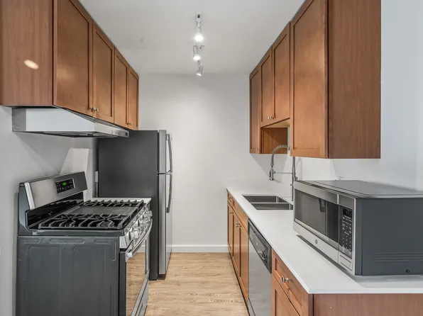 8302 Fremont Ave S #1, Minneapolis, MN 55420