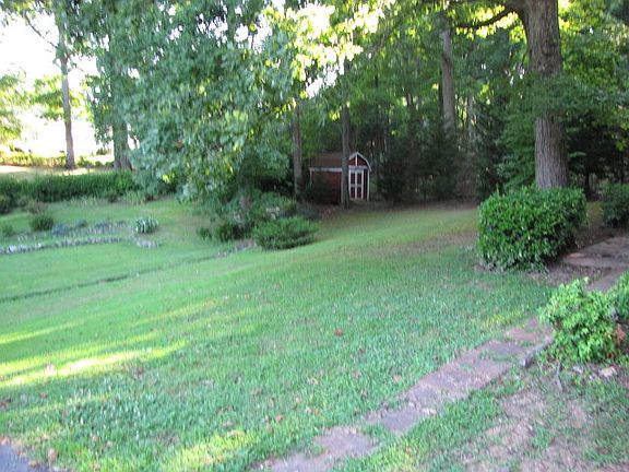 3rd image of 118 Sussex Pl