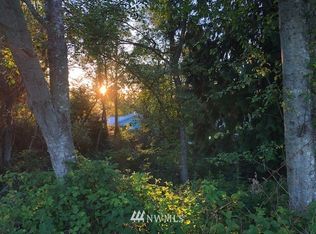 4890 Haines Dr, Freeland, WA 98249