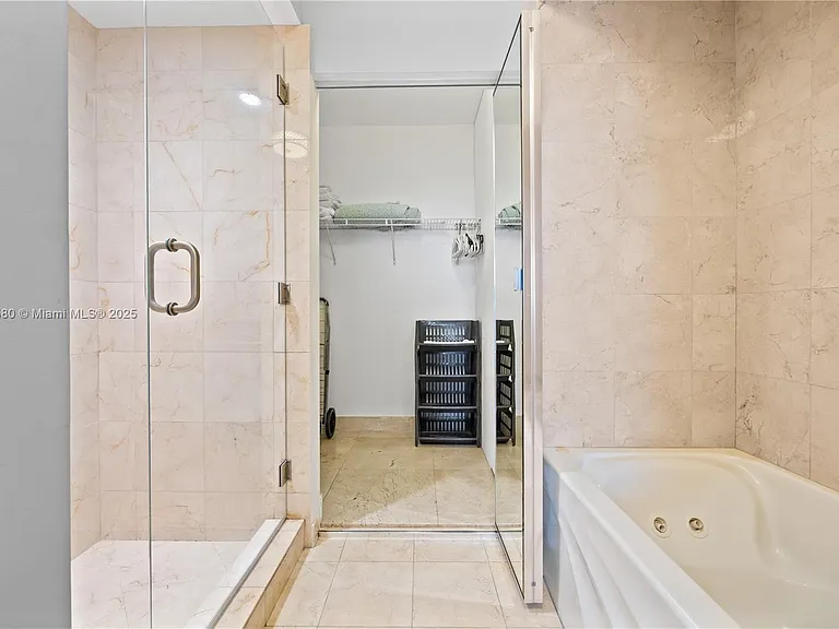6365 Collins Ave #4106 — Photo 20
