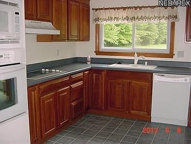 4th image of 262 W Beech St #307