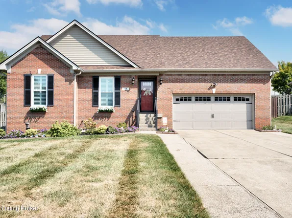 32 N Country Dr, Shelbyville, KY 40065