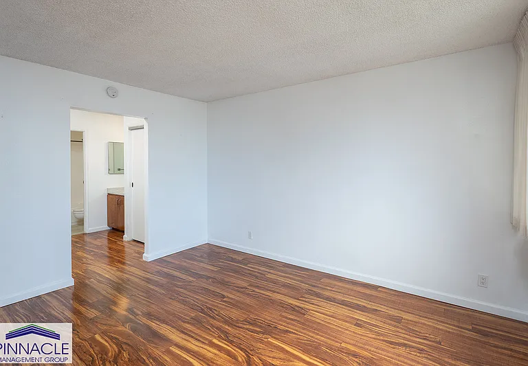 1255 Nuuanu Ave #E2313 — Photo 9