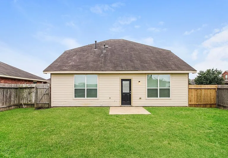 1 Laguna Bend Dr — Photo 7