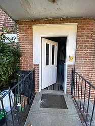 Rented by Silverstein Collection LLC 