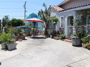 1523 E 81st St, Los Angeles, CA 90001