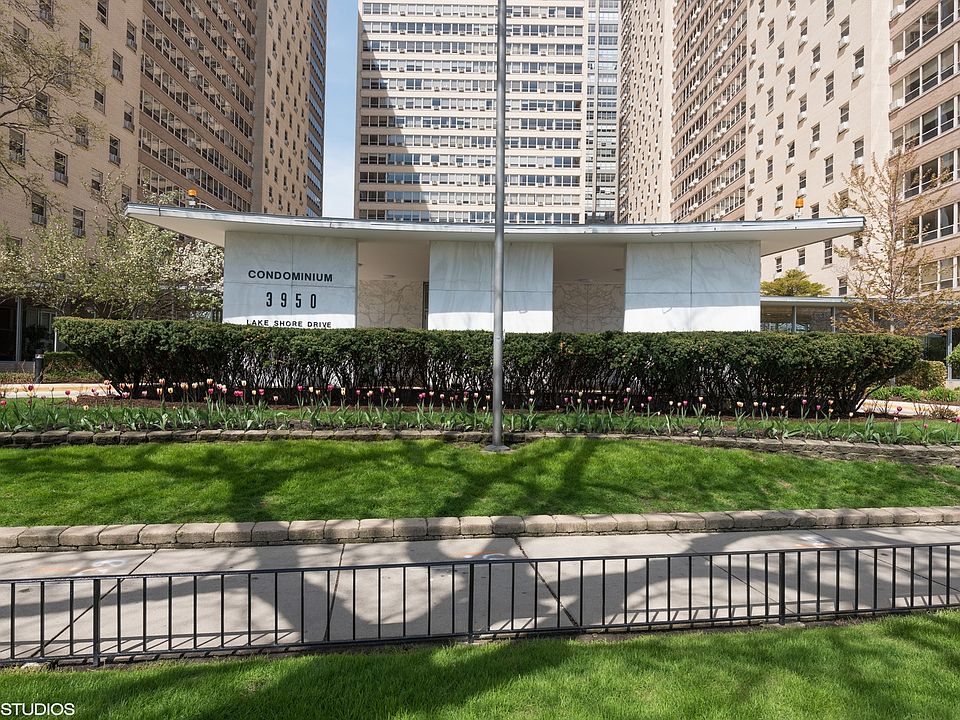 1st image of 3950 N Lake Shore Dr APT 627E