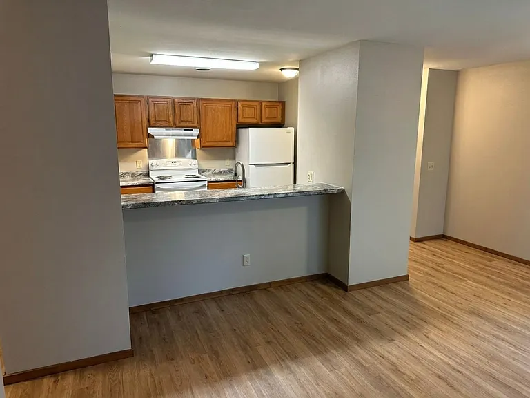 3401 Harmony Ln #5 — Photo 6