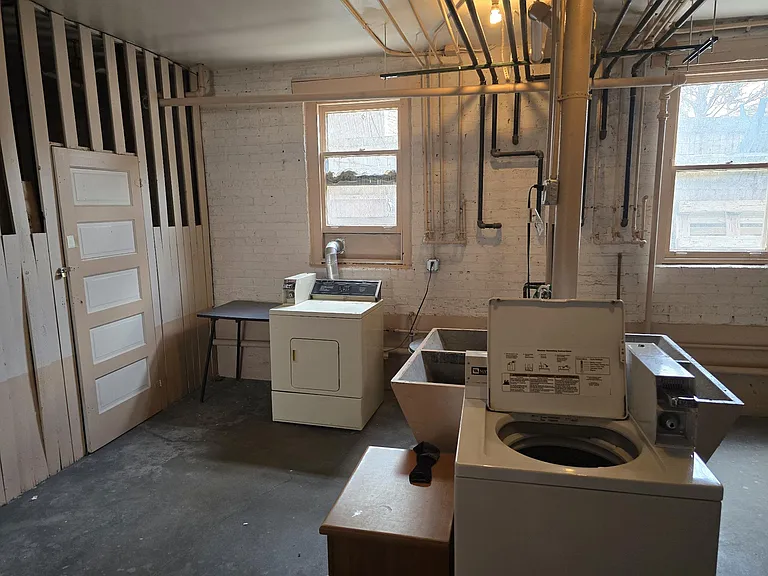 4923 N Rockwell St #1 — Photo 5