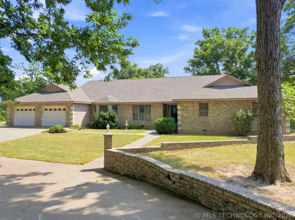26470 S 650th Rd, Grove, OK 74344
