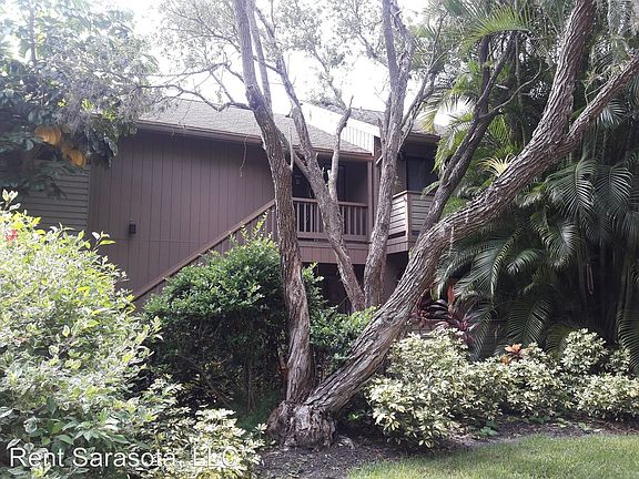 2nd image of 1617 Brookhouse Dr #258-14