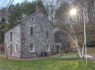 1631 Easton Rd, Kintnersville, PA 18930