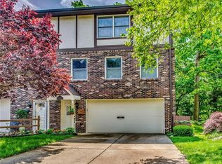 4570 Bucktail Dr, Allison Park, PA 15101