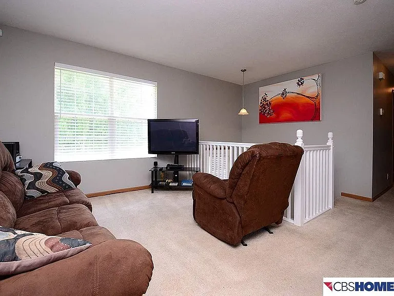 7916 Curtis Ave — Photo 7