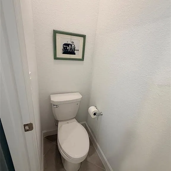 8057 Shore Lake Dr — Photo 33