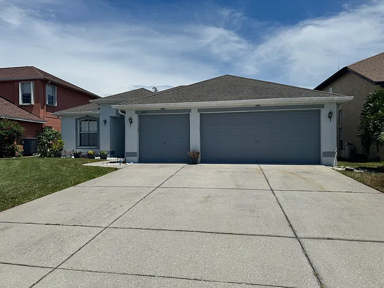 2618 Jays Nest Ln — Photo 1