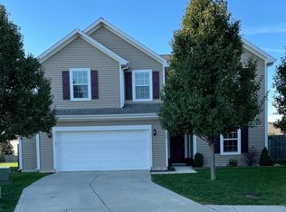 992 Denton Ct, Westfield, IN 46074