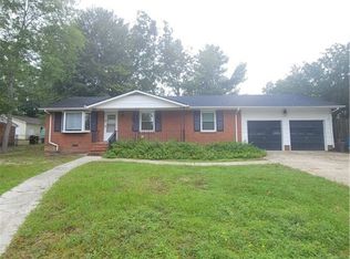 3518 Furman Dr, Fayetteville, NC 28304