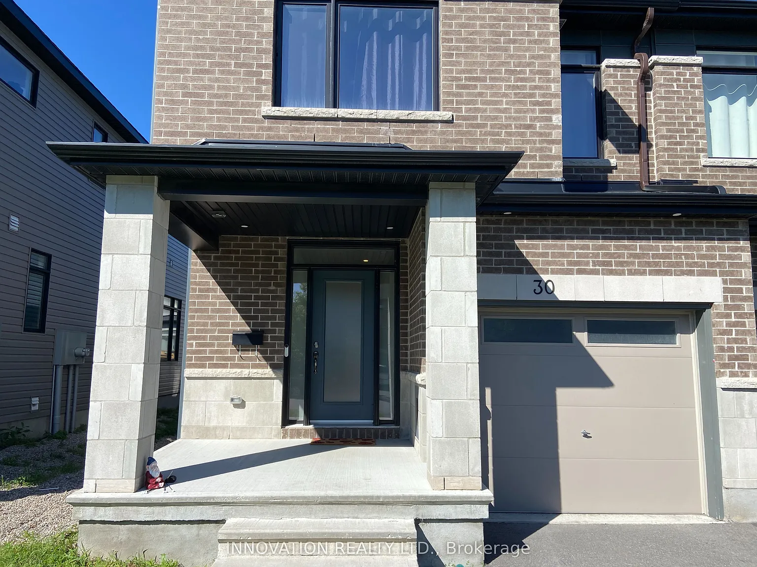 3 bed, $2,900 — Photo 2