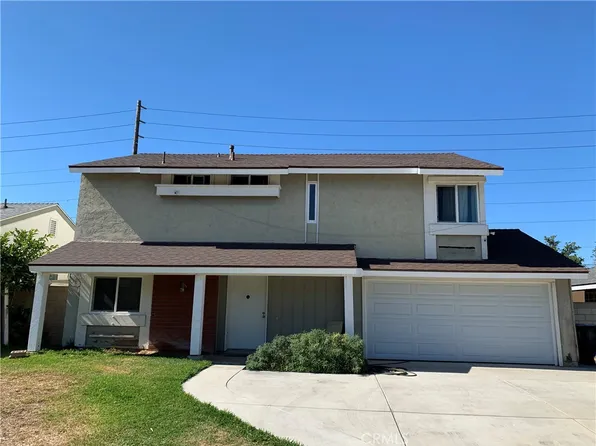 2309 W Flora St, Santa Ana, CA 92704