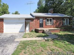 8735 Maple Ave, Caseyville, IL 62232