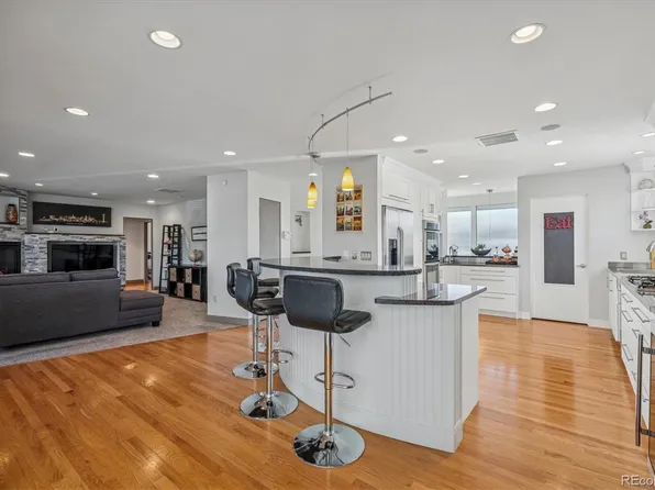 891 N Glencoe Street, Denver, CO 80220