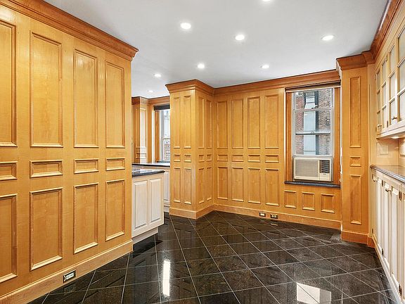 4th image of 145 W 86th St APT 12B