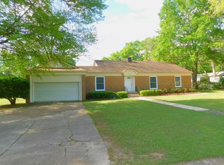 419 E McKissack St, Waldo, AR 71770