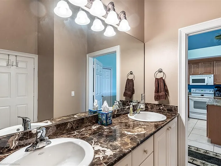 3228 Purple Martin Dr #125 — Photo 37