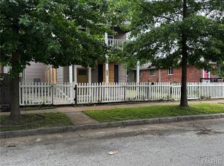 8422 Pennsylvania Ave, Saint Louis, MO 63111