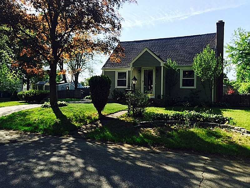 1st image of 63 Shirley St