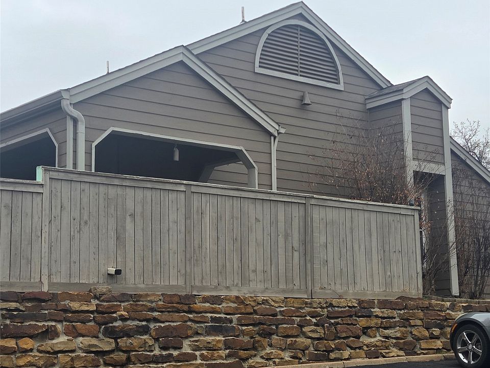 1st image of 3113 E 91st Pl