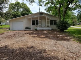 4738 9th St, Zephyrhills, FL 33542