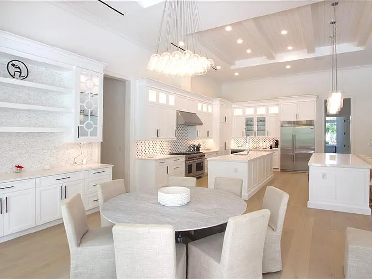700 Wedge Dr — Photo 8