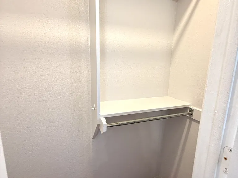 427 N Rockford Pl — Photo 28