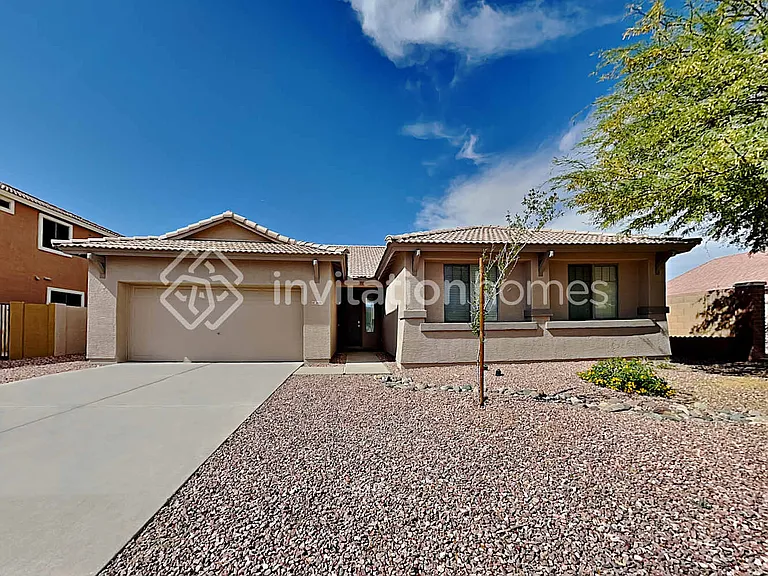 2614 W Apollo Rd — Photo 1