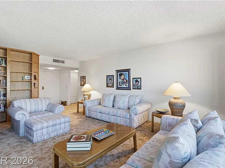 205 E Harmon Ave #508 — Photo 7