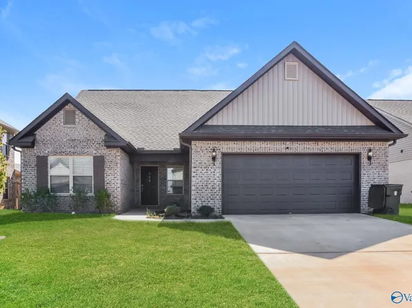142 Sublett Dr, Hazel Green, AL 35750