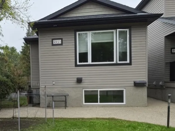 463 Halifax Street, Regina, SK S4R 1T4