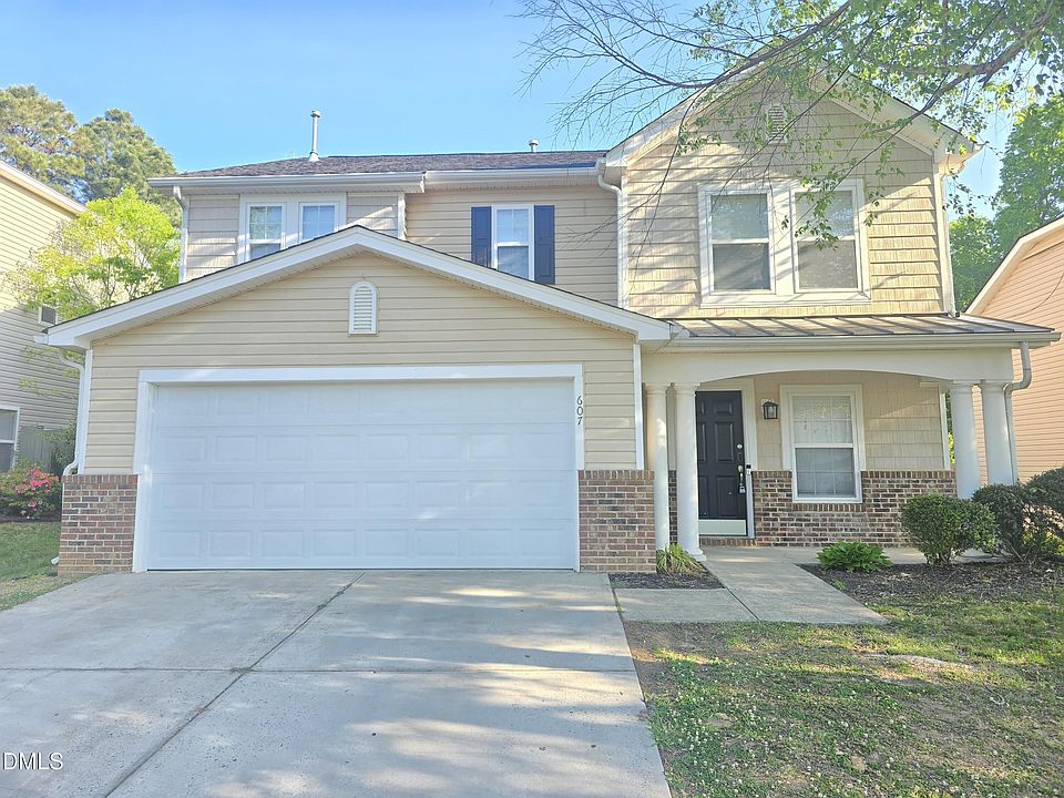 1st image of 607 Pebblestone Dr